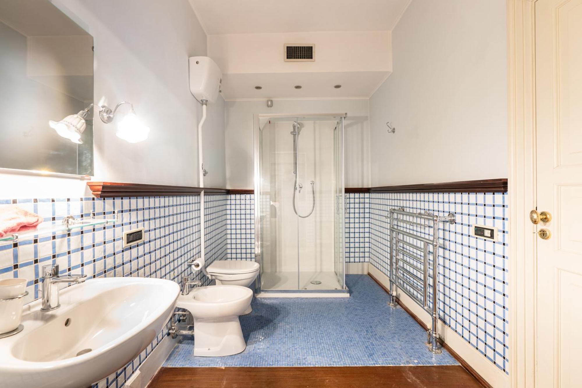 B&B Frida Suite Home Trani Exterior photo
